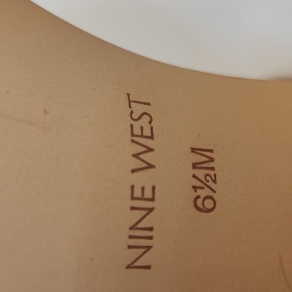 Nine West Woman's Pruce Block Heel Shoe Sandle Size 6.5 - Picture 7 of 10